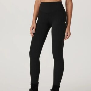 Vuori AllTheForm™ Pocket Legging